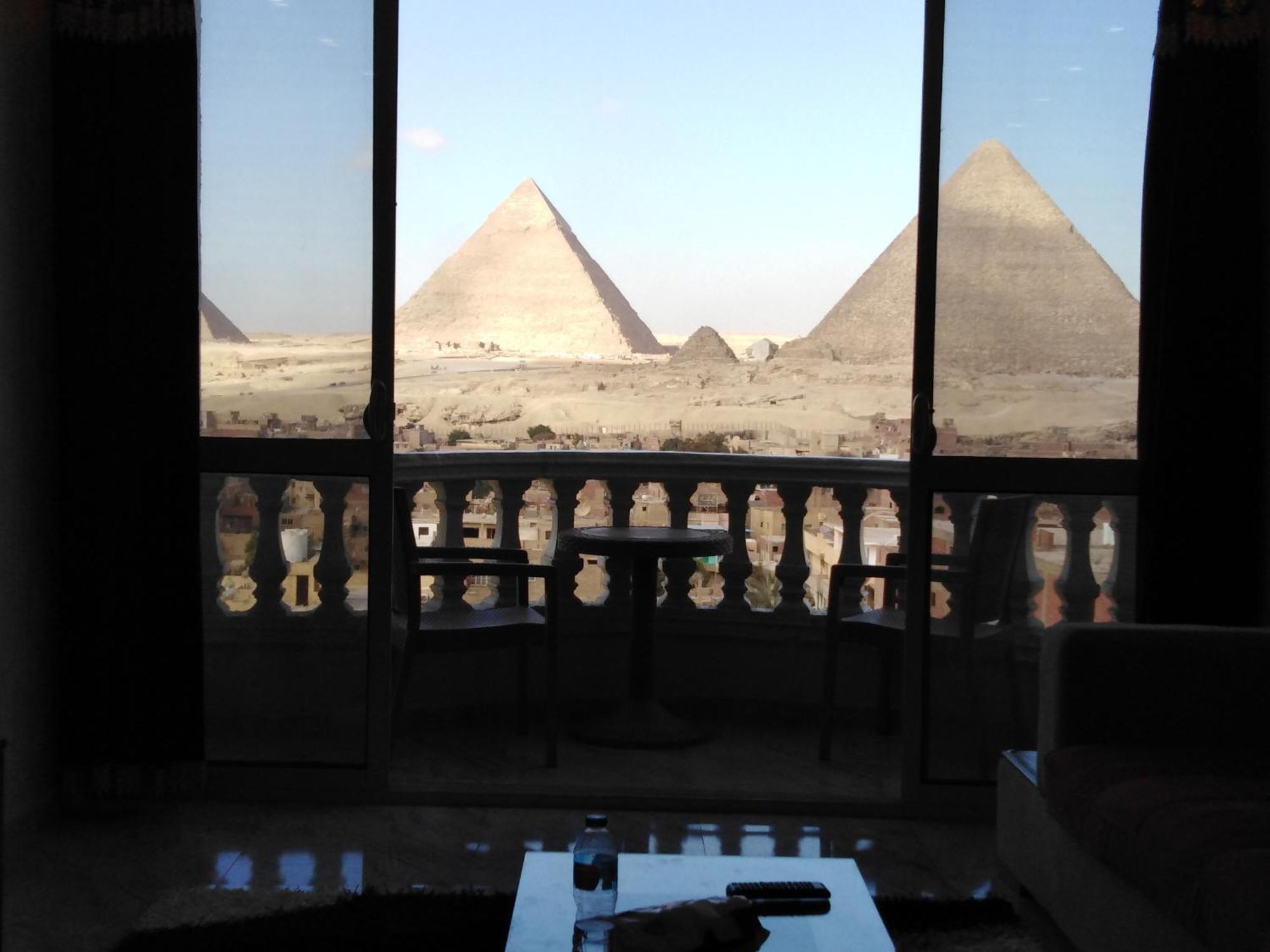 Hi Pyramids Apartment ไคโร ภายนอก รูปภาพ