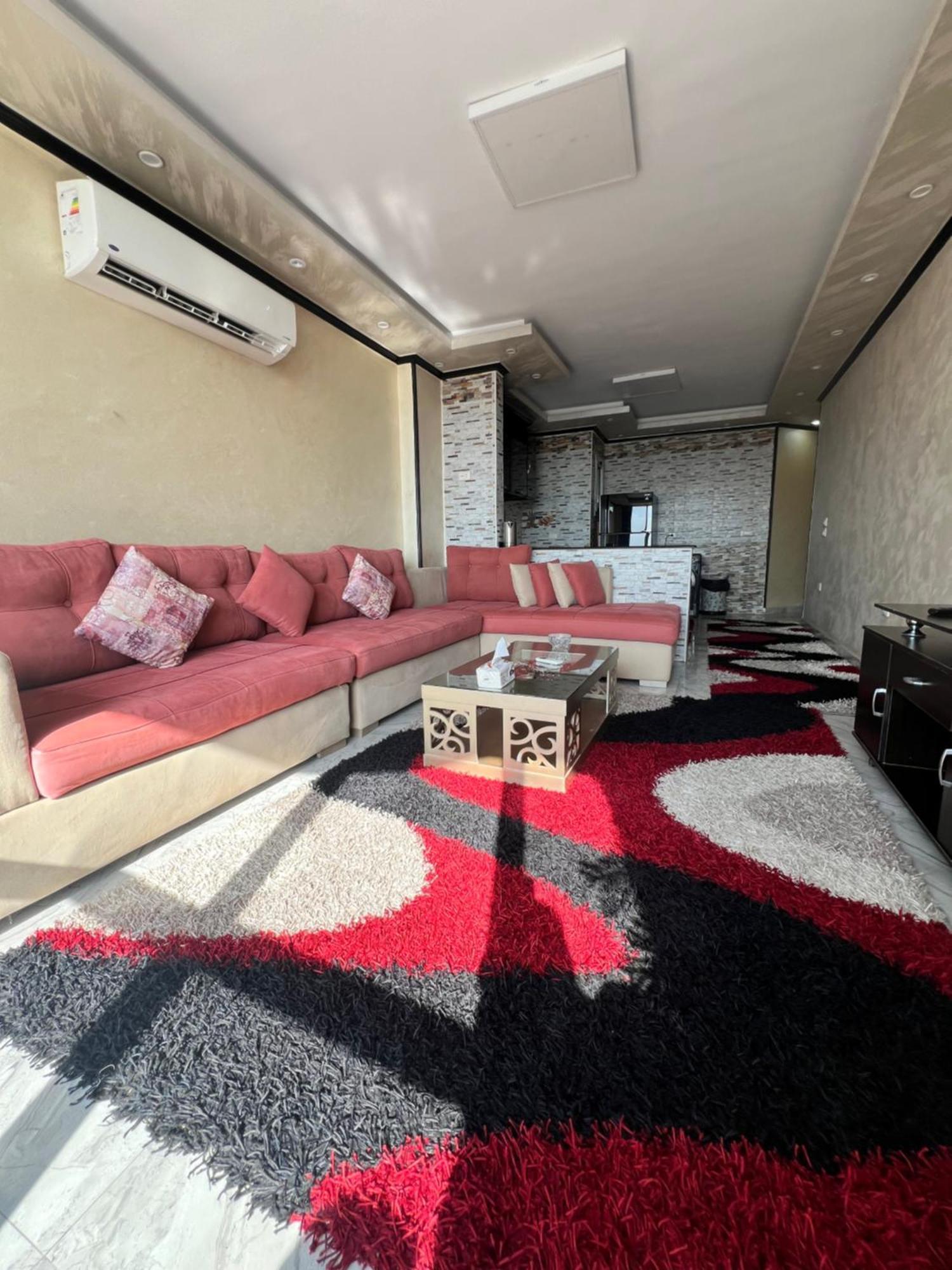 Hi Pyramids Apartment ไคโร ภายนอก รูปภาพ